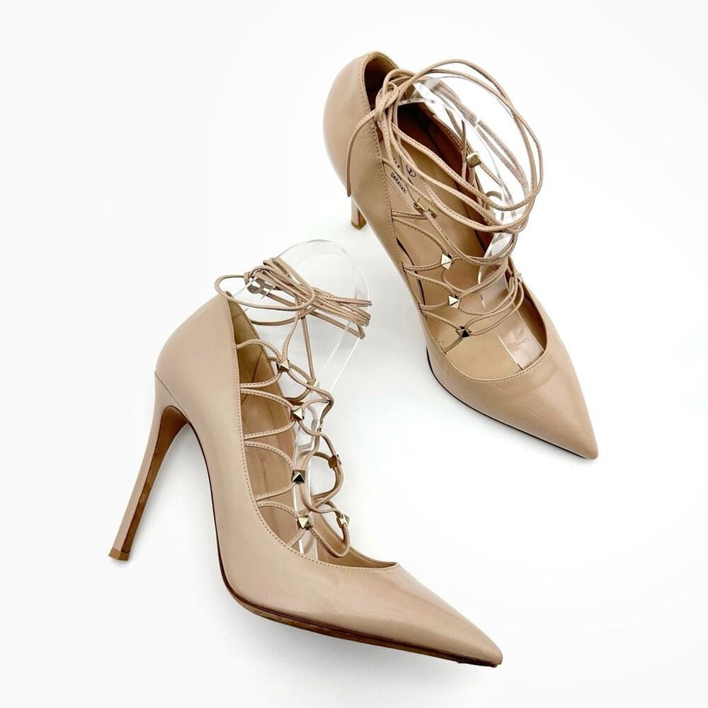 VALENTINO Rockstud Ankle Tie Wrap Strap Heels Size 40 Pointed Toe Leather Pumps